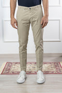 Pantalone chino uomo Briatore in cotone gabardine – slim fit