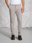 Pantaloni chino uomo in velluto a coste