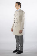 Trench uomo sartoriale doppiopetto in tessuto tecnico