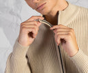 Cardigan uomo a coste con zip in misto lana