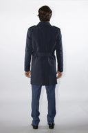 Trench uomo sartoriale doppiopetto in tessuto tecnico