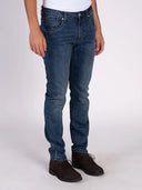 Jeans uomo 5 tasche vestibilità slim in denim scuro