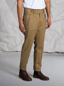 Pantalone uomo con pince in caldo cotone stretch beige
