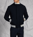 Giubbotto corto stile casual con bottoni a scomparsa