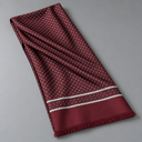 Sciarpa uomo in pura lana e seta bordeaux con fantasia geometrica