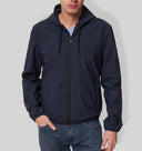 Giacca uomo in tessuto tecnico con cappuccio e zip – regular fit