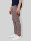 Pantalone chino uomo in gabardine di cotone