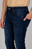 Jeans uomo 5 tasche in denim leggero scuro