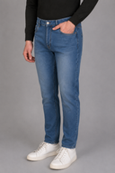 Jeans uomo 5 tasche in denim leggero chiaro
