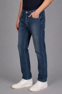 Jeans uomo 5 tasche in denim leggero
