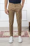 Pantalone chino uomo Briatore in cotone gabardine – slim fit