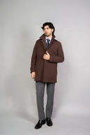Cappotto uomo tre quarti monopetto con collo classico e chiusura a tre bottoni