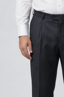 Pantalone sartoriale uomo in fresco lana Tasmania con pinces drop 0 - oversize fit